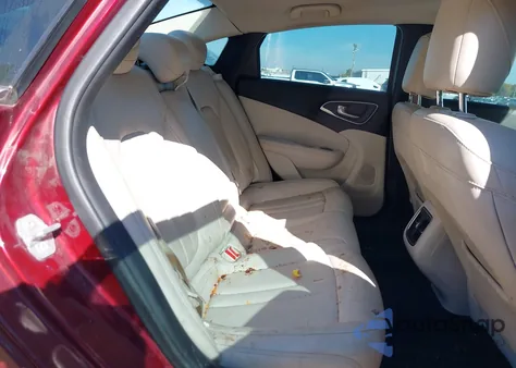 2015 Chrysler 200 C из США, поврежденный, VIN 1C3CCCCG8FN553302